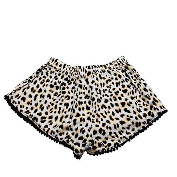 10/$25🦋 VS PINK Black & Tan Leopard Print Tasseled Shorts - Size XS - Picture 4 of 11